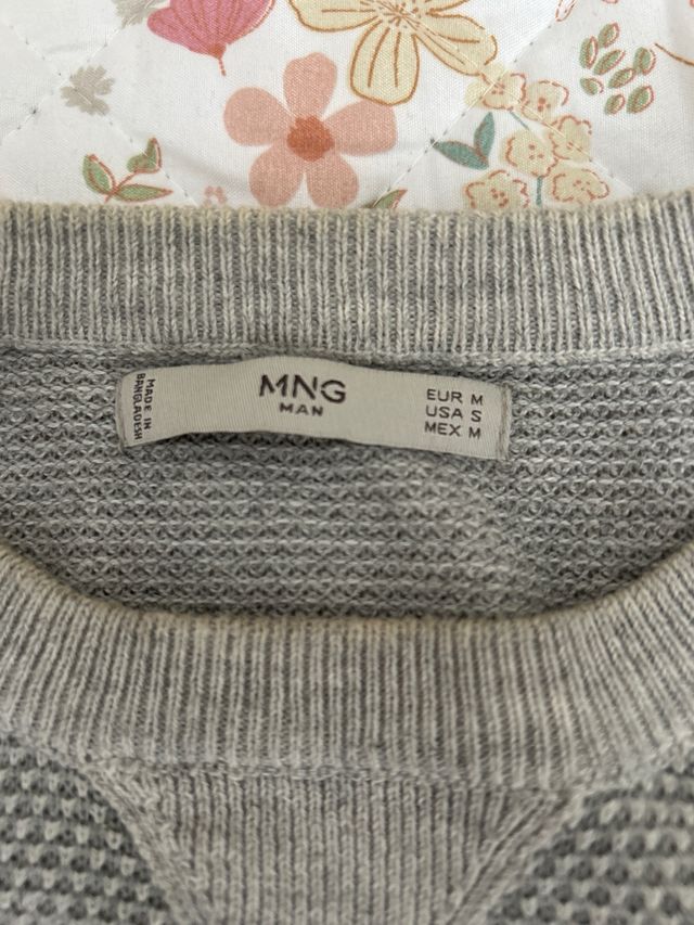 Suéters Zara, Mango