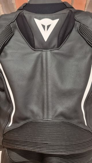 Mono Dainese mujer