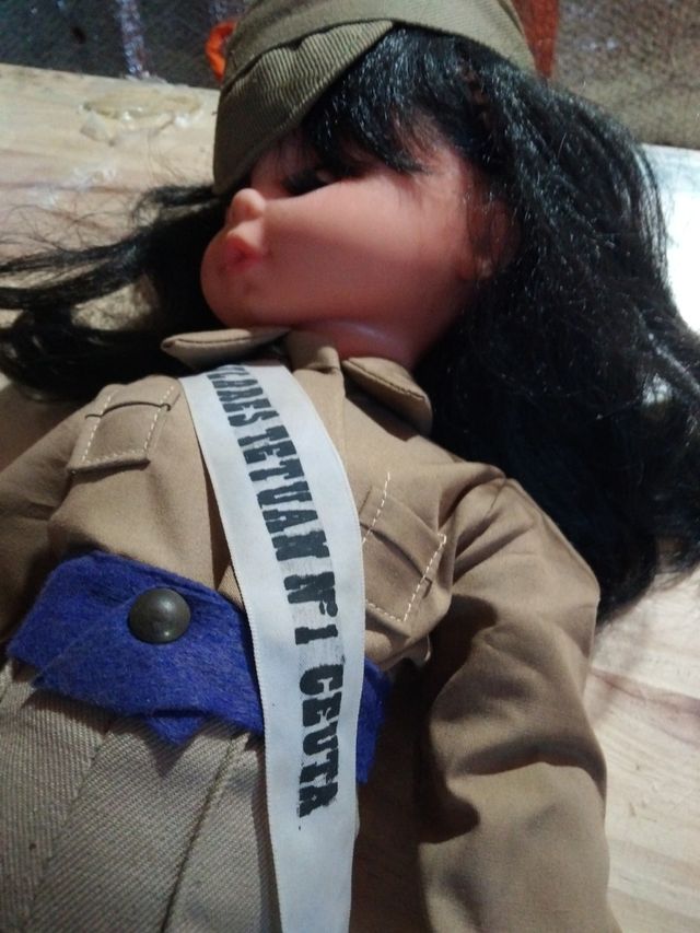 Muñeca militar