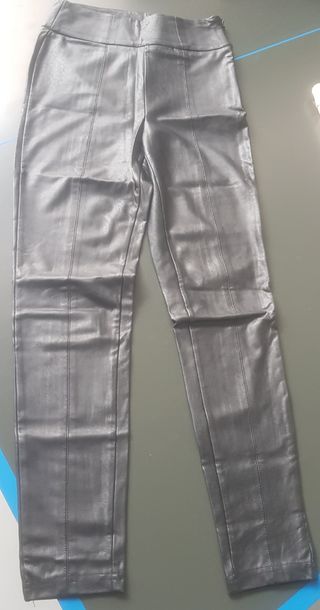 Pantalon Stradivarius polipiel