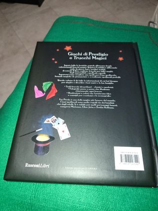 Libro giochi di prestigio