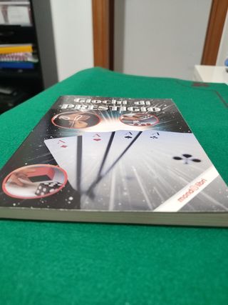 Libro giochi di prestigio