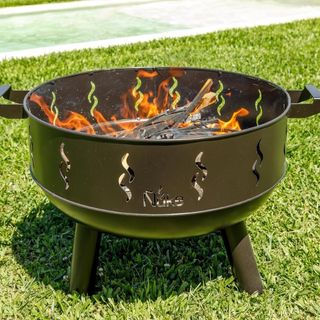 Barbacoa de carbón 60