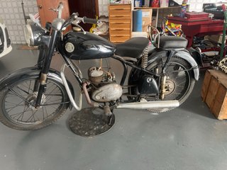 Moto antigua sin documentación Cofersa 125