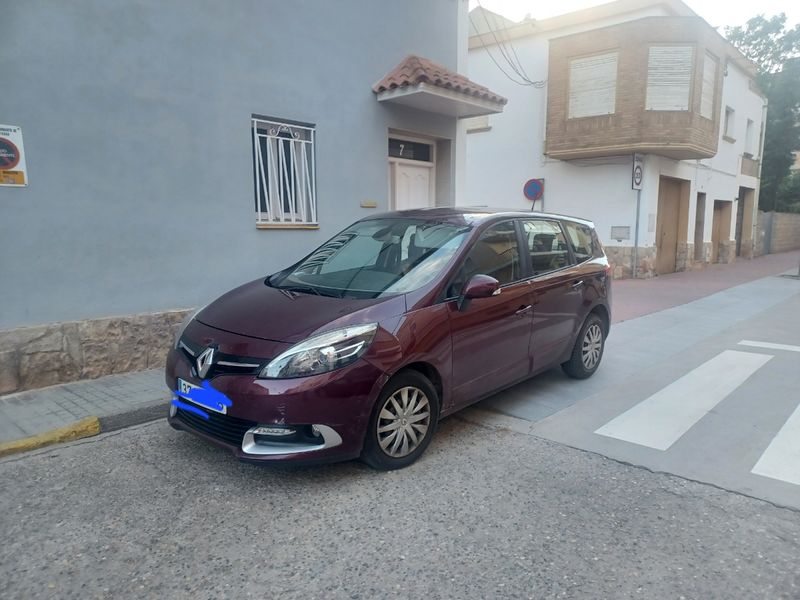 Renault Grand Scenic 2014 - foto 1