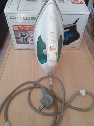 Plancha vapor ropa Rowenta 2750w 210g