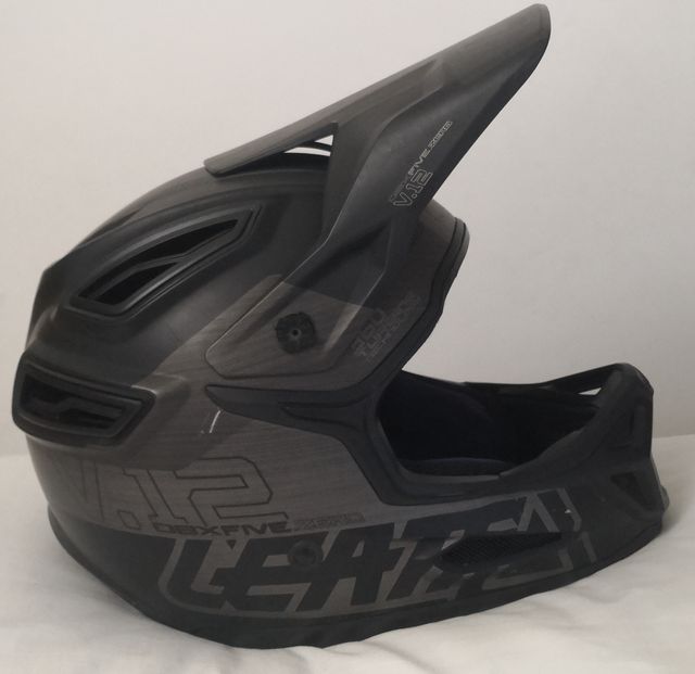 CASCO LEATT DBX 5.0 COMPOSITE, DH, FREERIDE,ENDURO