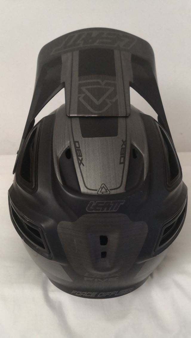 CASCO LEATT DBX 5.0 COMPOSITE, DH, FREERIDE,ENDURO