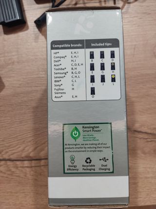 Portátil Dell Vostro 1500 y cargador uni