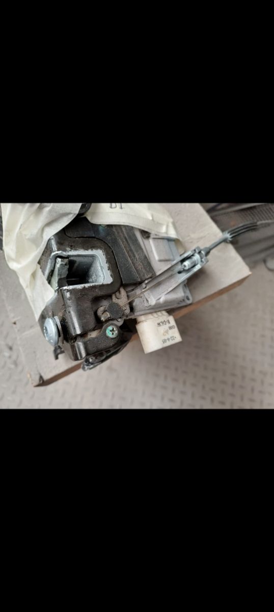 Cerradura seat León