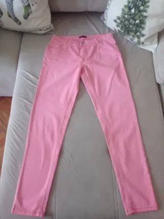 Conjunto pantalón y blusa