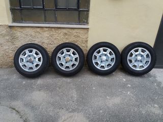 Llantas 504 coupé trx