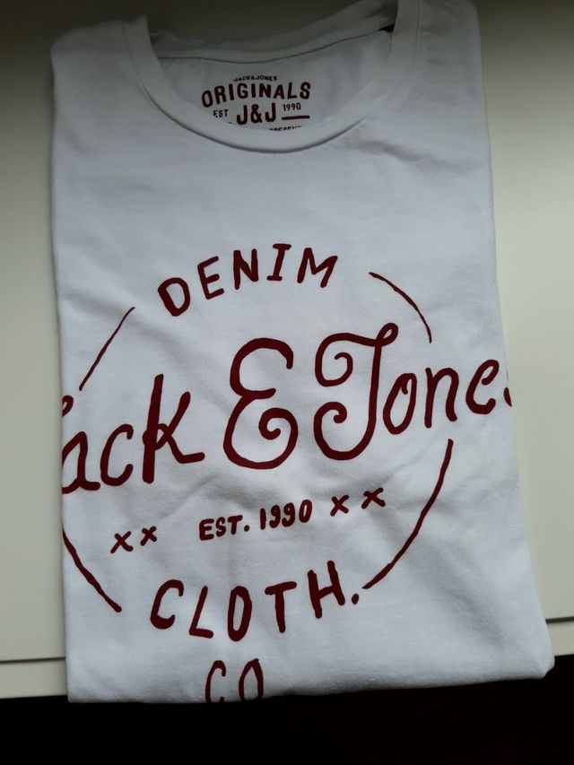 CAMISETA BLANCA JACK & JONES