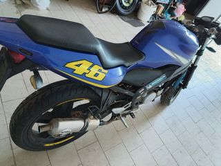 Yamaha TZR 50cc (La Moto si trova in Italia)