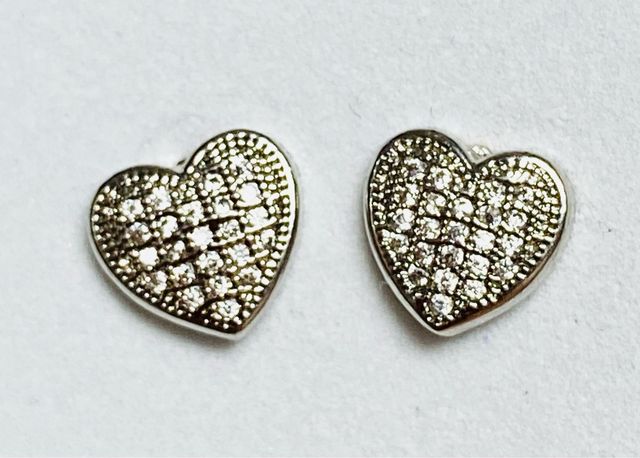 Pendientes de corazones y circonitas plata ley 925