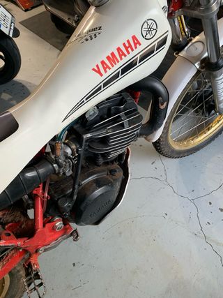 Moto clasica yamaha