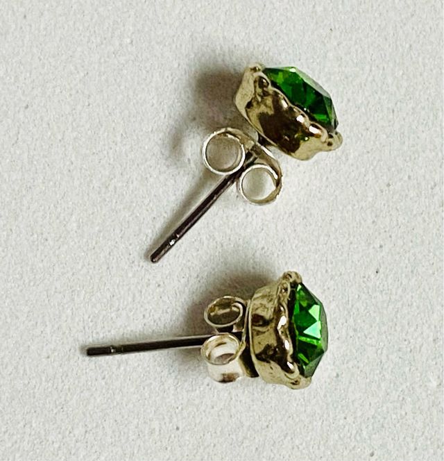 Pendientes estilo Swarovski verde y plata ley 925