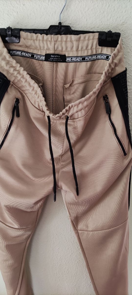 Pantalones largos de Bershka