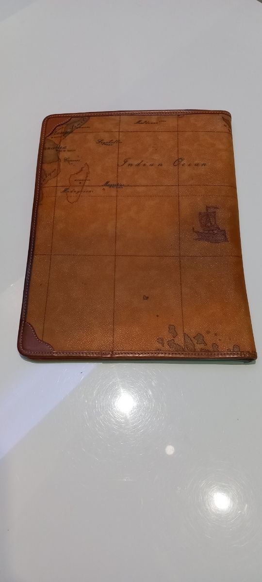 Alviero Martini cartella