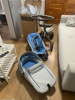 Cochecito bebe Stokke silla capazo y extras