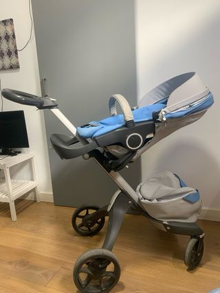 Cochecito bebe Stokke silla capazo y extras