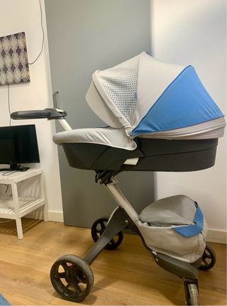 Cochecito bebe Stokke silla capazo y extras