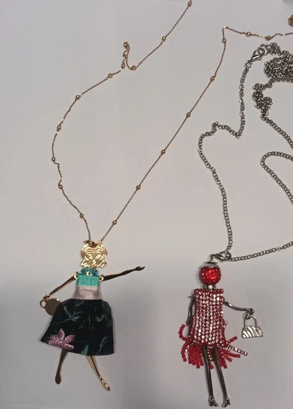 Collane con bamboline