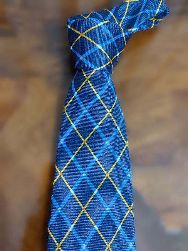 Cravatta ANONIMA® BLUE tema Quadri Giallo