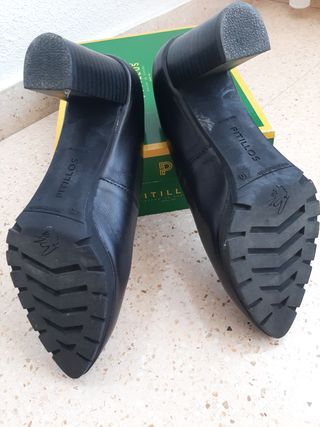 Zapatos salón negros