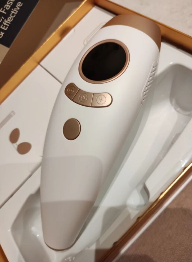 Epilatore a luce pulsata 