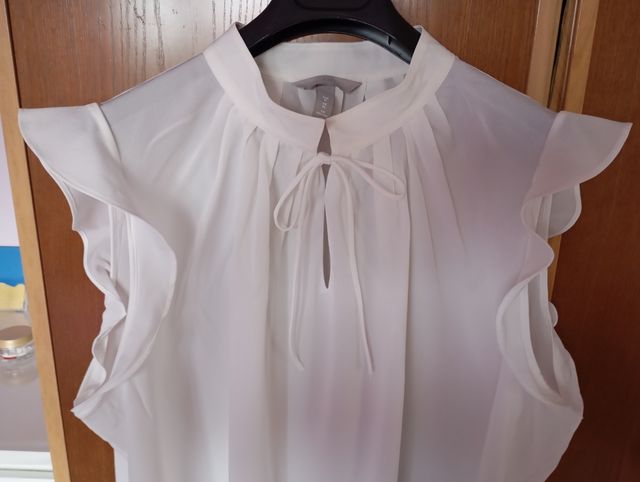 Camicia con maniche con ruches