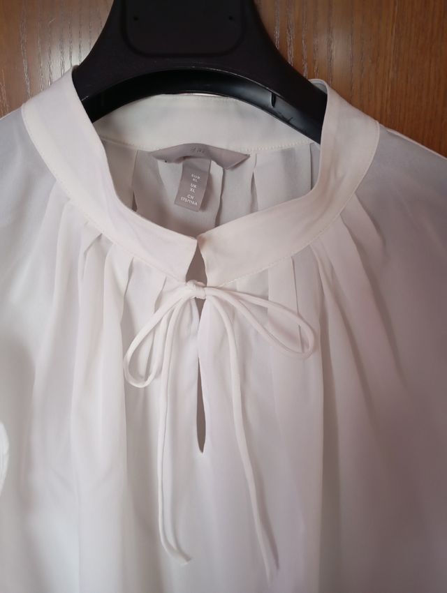 Camicia con maniche con ruches