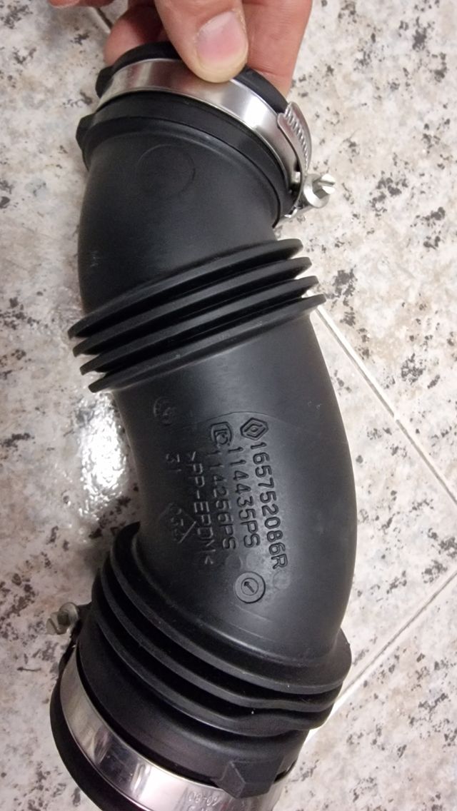 165752086R TUBERIA ADMICION RENAULT
