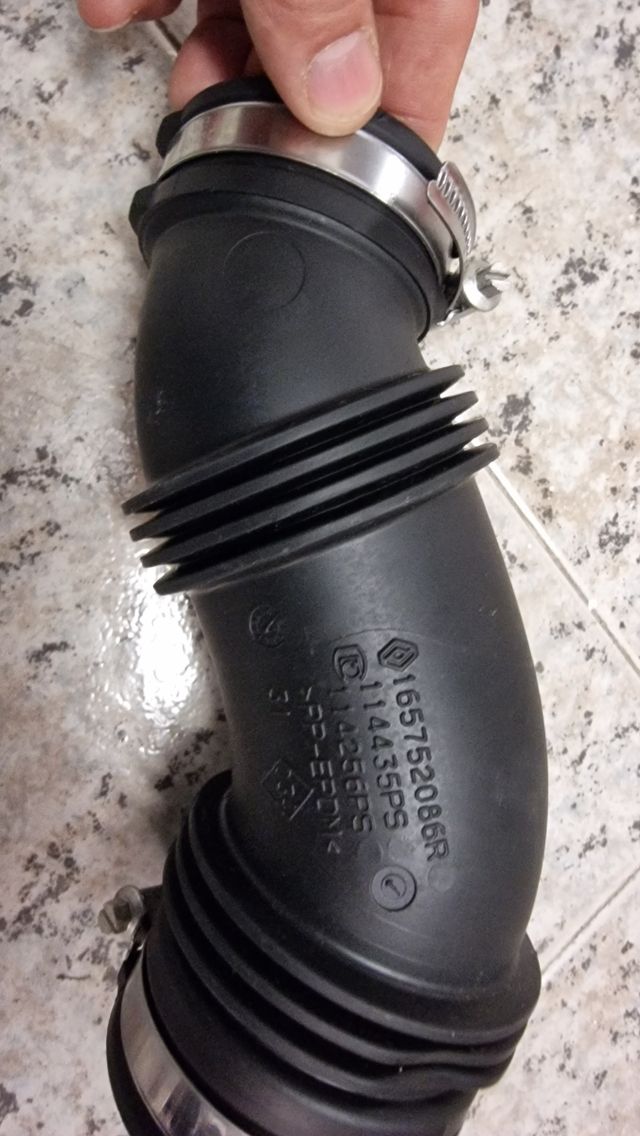 165752086R TUBERIA ADMICION RENAULT