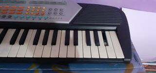 teclado grande vintage