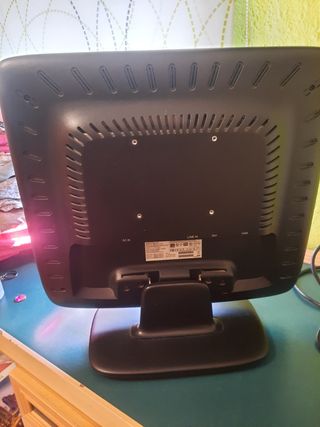 Pantalla plana monitor ordenador 17 pulgadas