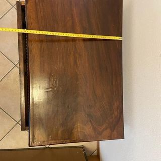 Tavolinetto/scrittoio con cassetto impiallacciato