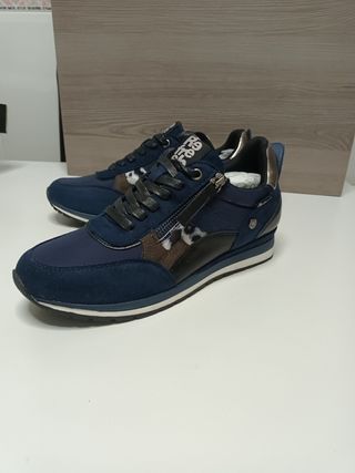 SNEAKERS REFRESH 