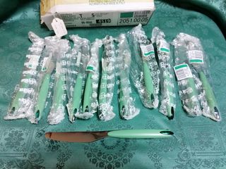 12 coltelli Guzzini Goccia vintage