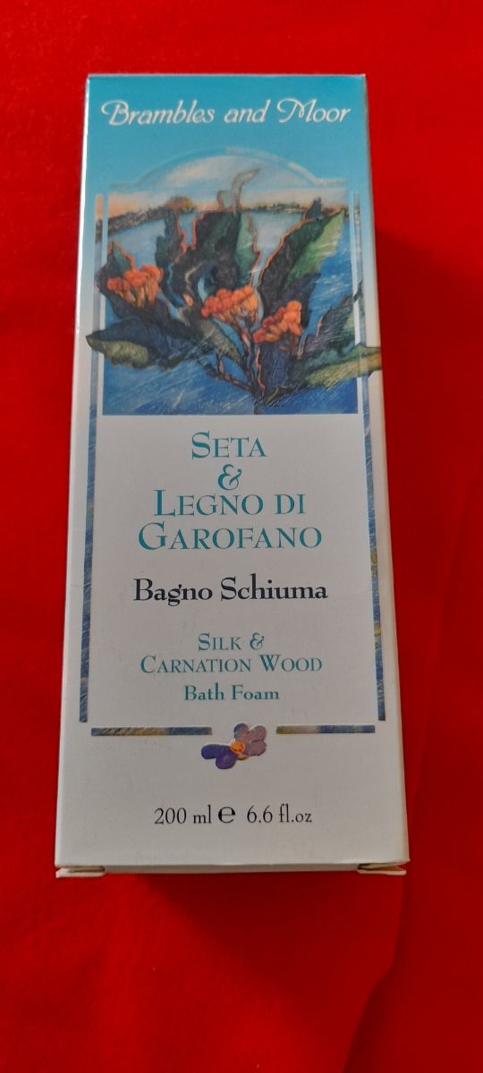 Bagnoschiuma a base di seta