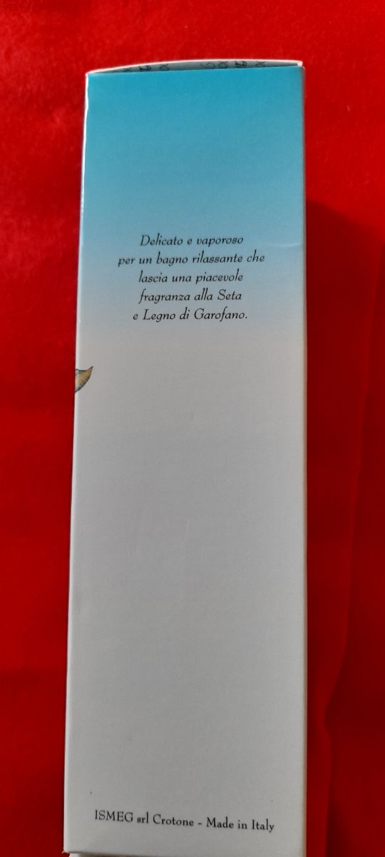 Bagnoschiuma a base di seta