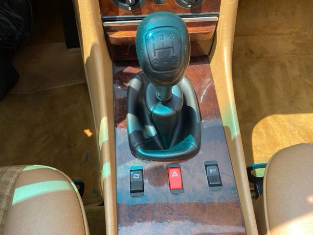 Mercedes-Benz  SL 1983