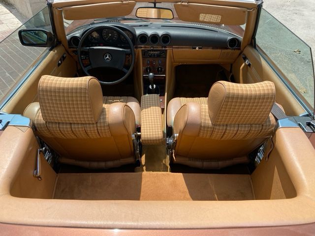 Mercedes-Benz  SL 1983