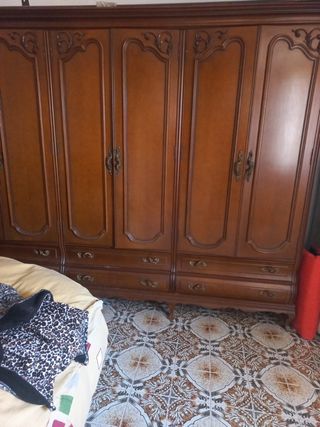 Armario 6 puertas y 6 cajones