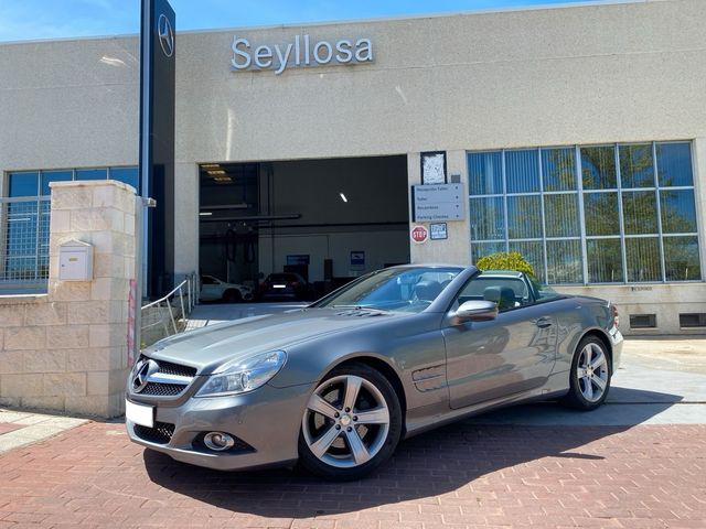 Mercedes-Benz  SL 2009