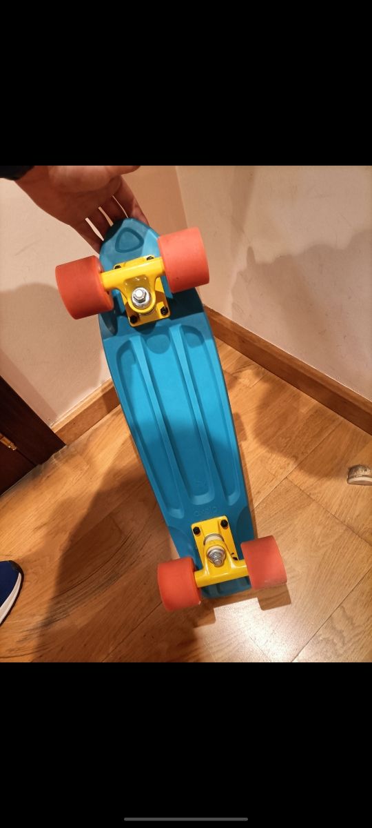 Skateboard