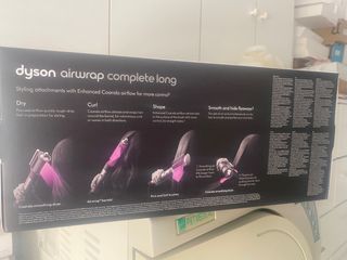 Secador pelo dyson airwrap