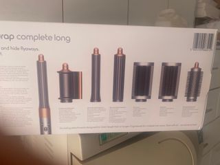 Secador pelo dyson airwrap