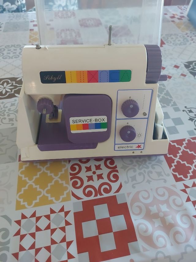 Máquina de costura de brinquedos