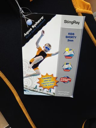 SHORTY AQUASPHERE NEGRO /NARANJA